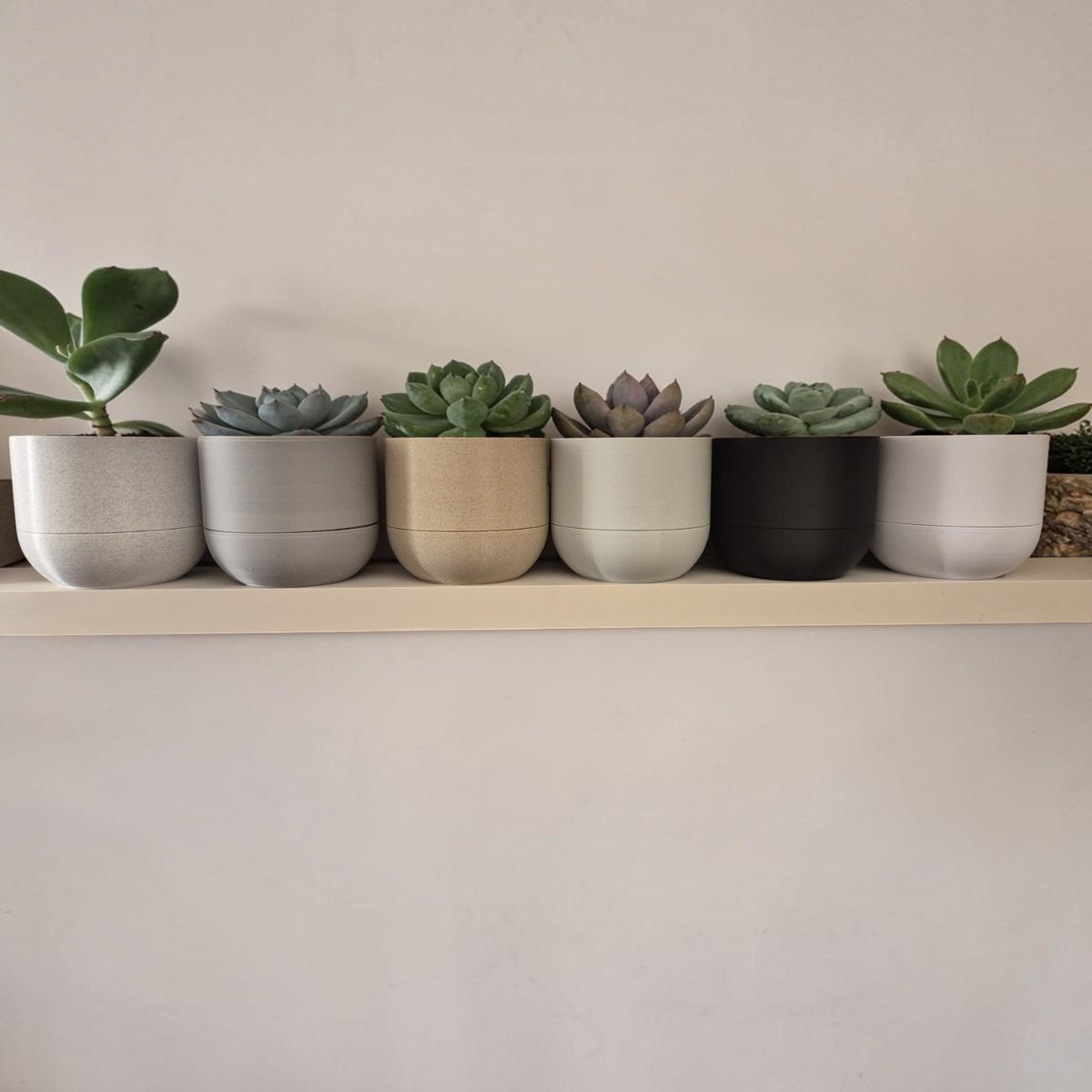 Cachepô autoirrigável Minha loja todas as cores com design minimalista em impressão 3D para plantas de interior
